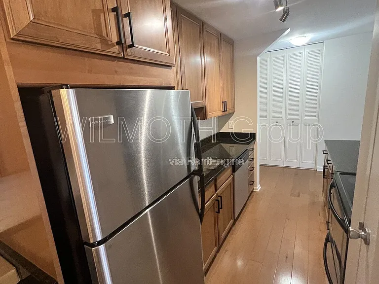 3965 N Meridian St #2D — Photo 9
