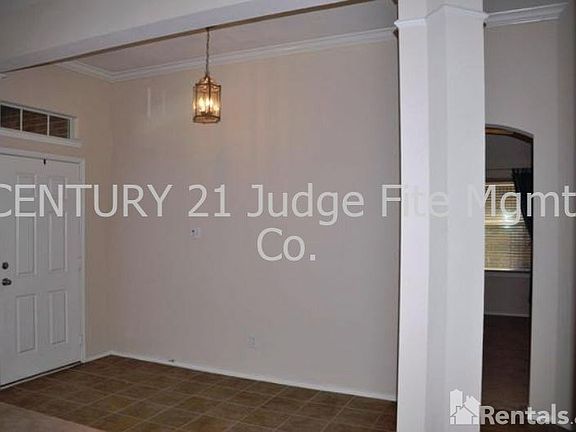 2nd image of 4259 Fall Creek Dr