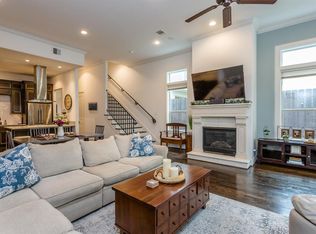 415 Reinerman St #A, Houston, TX 77007