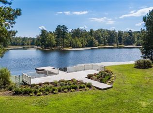 9601 Easy St, Disputanta, VA 23842