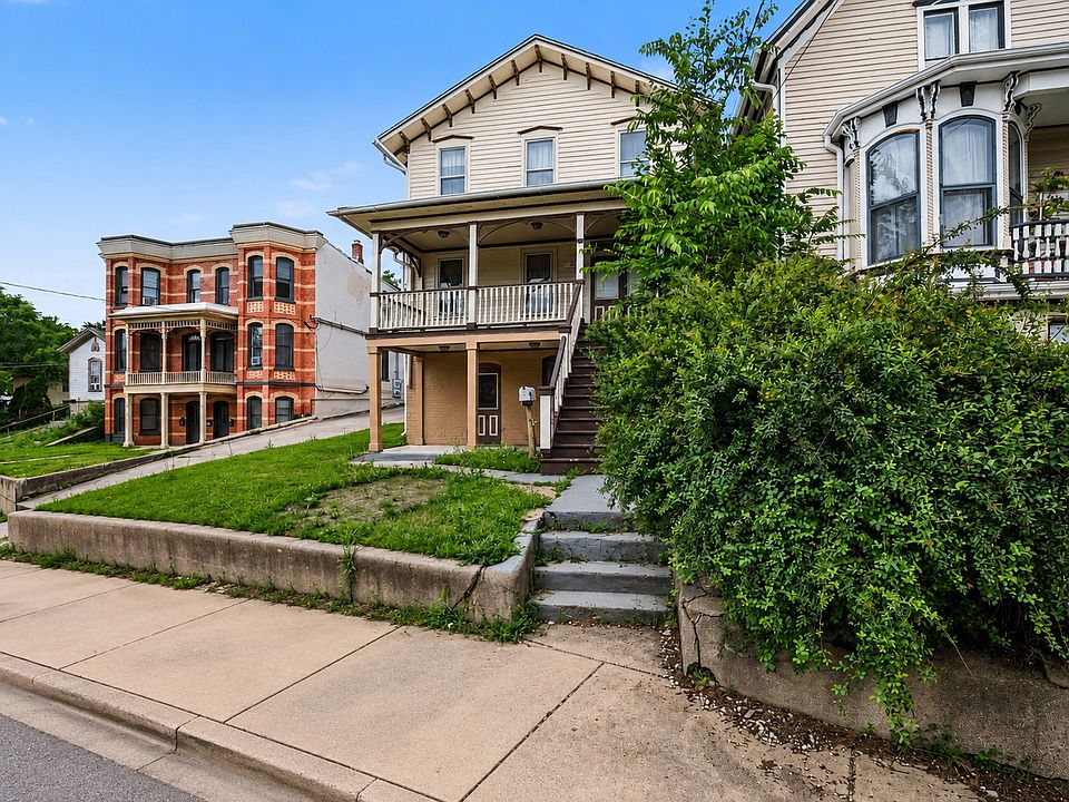 1st image of 217 Michigan St