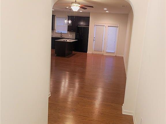4th image of 2220 Triple Crown Ln