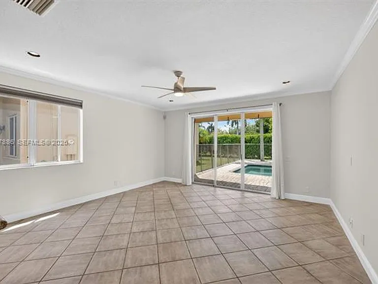 1115 Camellia Cir #0 — Photo 7