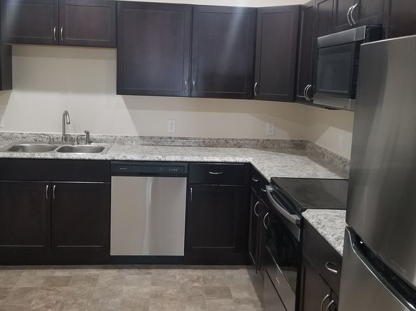 49 Washington Ave APT 2R