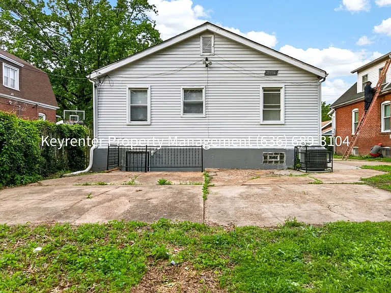 5936 Theodore Ave — Photo 30