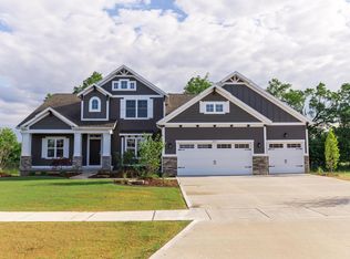 1671 Kingsland Dr SW, Byron Center, MI 49315