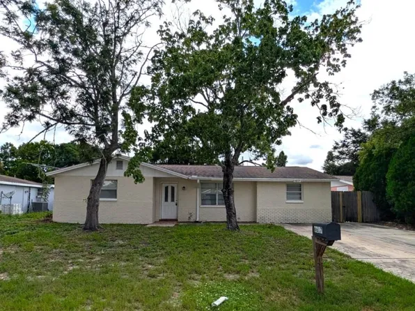 6617 Lenoir Dr, Port Richey, FL 34668