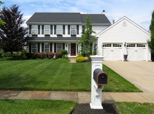 58 Lexington Cir, Marlton, NJ 08053