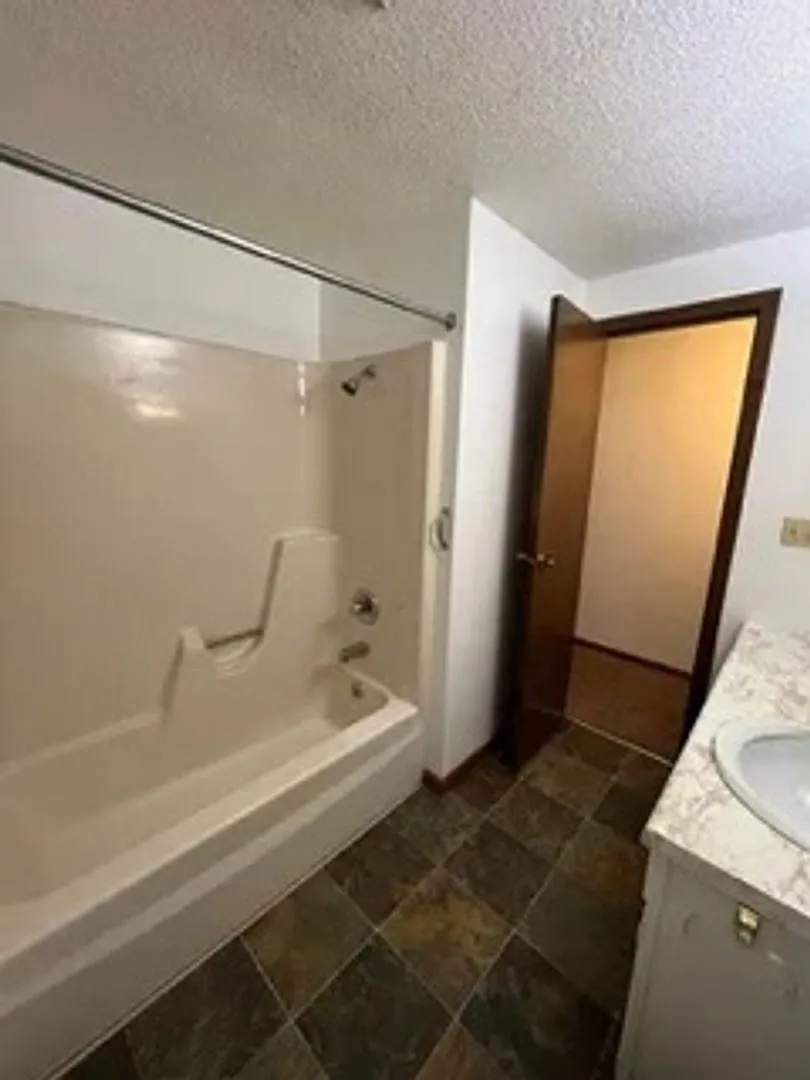 102 Rob Roy Ln - Unit 1 — Photo 2