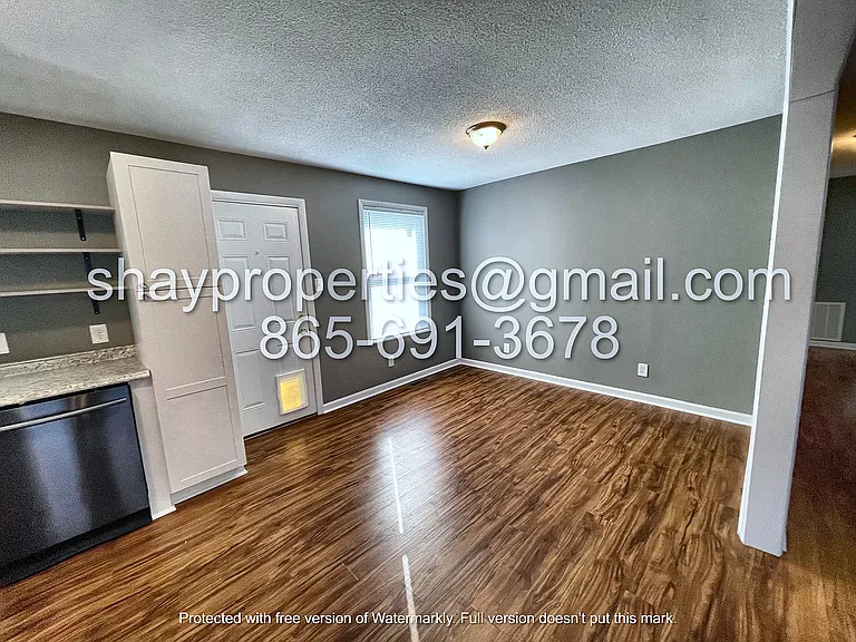 8220 Fallen Rock Dr — Photo 5