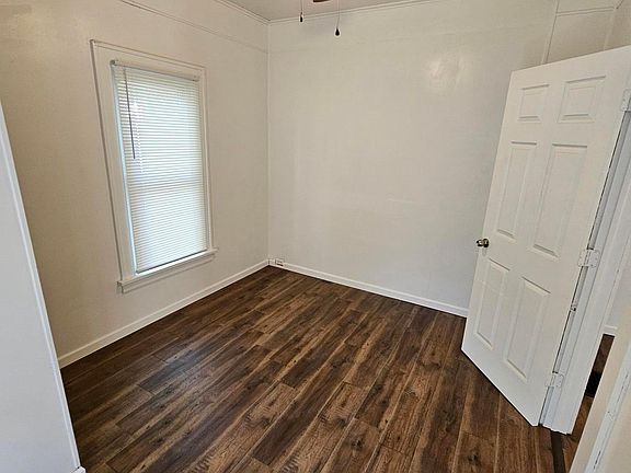 5th image of 248 S Wabash Ave #1