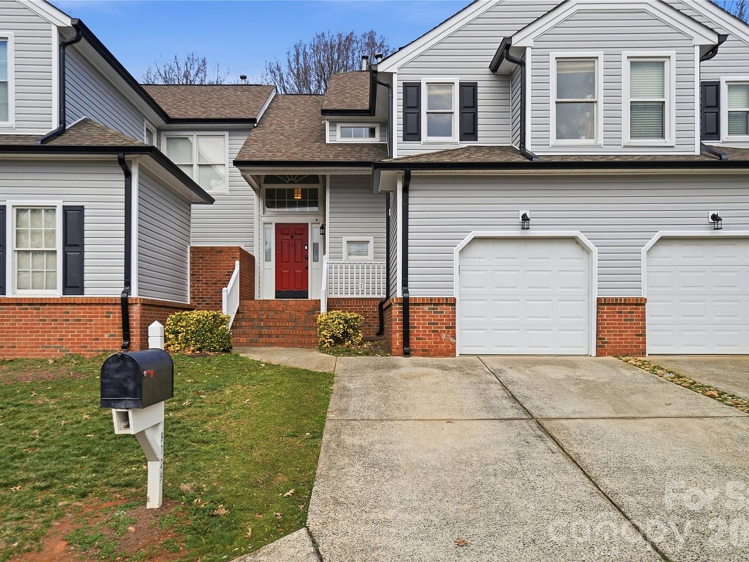 8729 Fox Chase Ln, Charlotte, NC 28269 | MLS #4349672 | Zillow