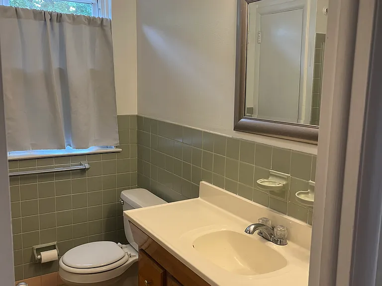 5445 Houghton Pl #3 — Photo 4