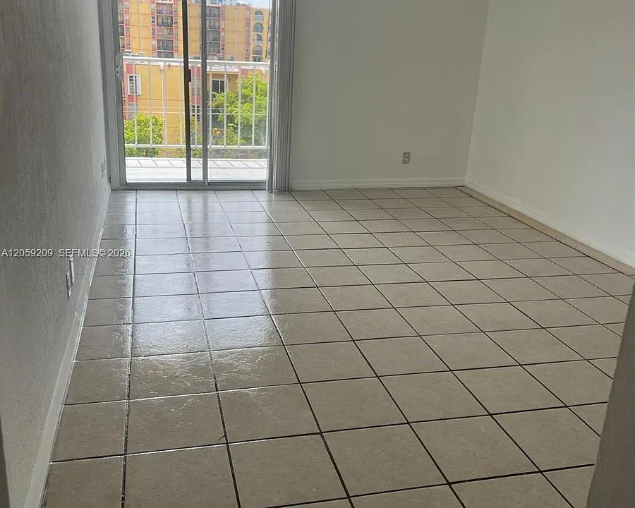 801 NW 47th Ave #W612