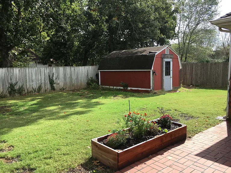 310 Old Forge Dr — Photo 18
