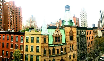 Rented by Manhattan Connection