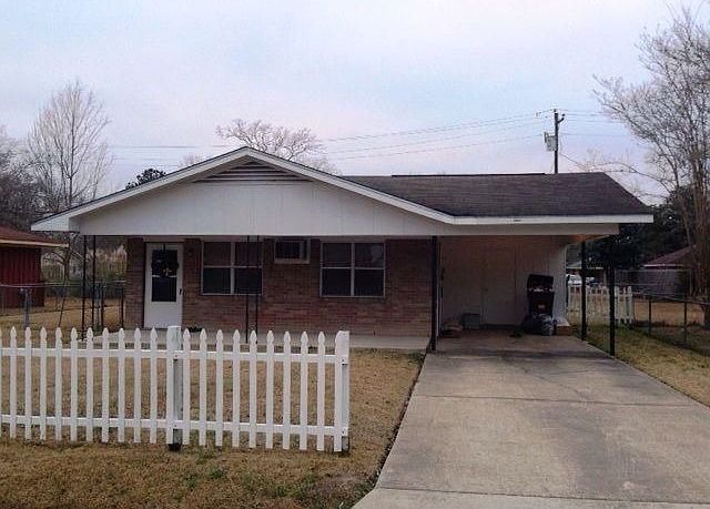 2nd image of 30621 Anderson Dr