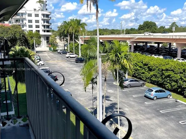 8107 SW 72nd Ave APT 423E, Miami, FL 33143