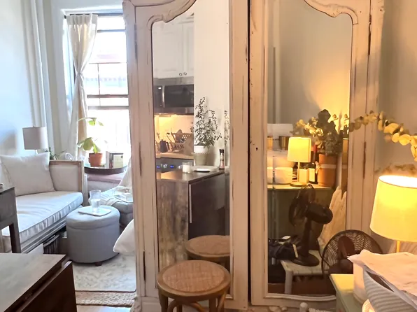 53 W 72nd St APT 6F, New York, NY 10023