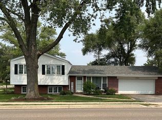 1101 S Main St, Lombard, IL
