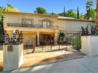 4854 Winnetka Ave, Woodland Hills, CA, 91364