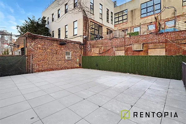 Rented by Rentopia | media 13