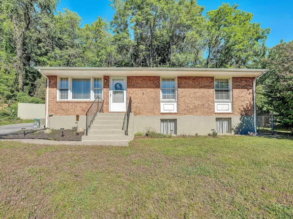 4656 Trevino Cir NE, Roanoke, VA 24019