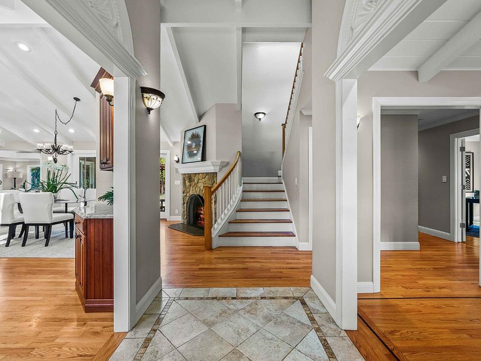 13960 Pontiac Ave, Saratoga, CA 95070 Zillow