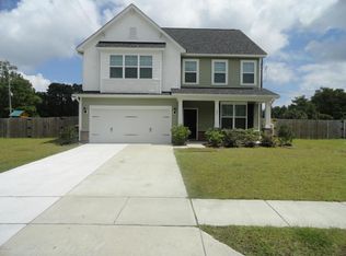 202 Spoonbill Ct, Swansboro, NC 28584