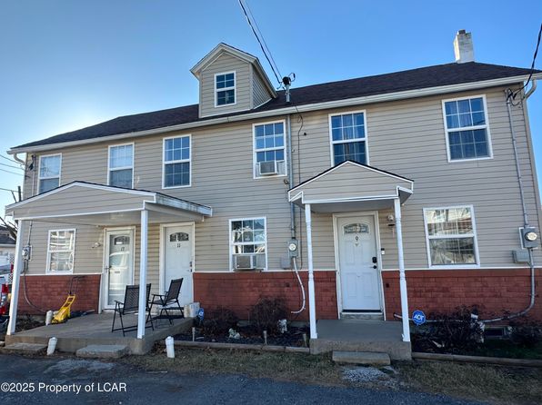 9-11-13 3rd St, McAdoo, PA 18237