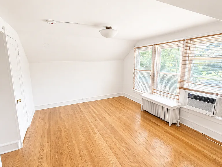 735 Deerfield Rd #2 — Photo 6