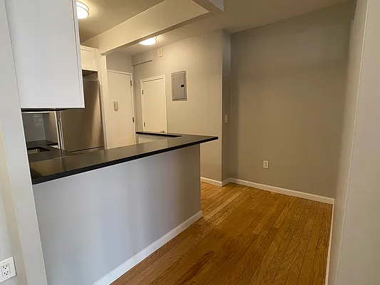 Rented by Tourma Realty LLC | media 34