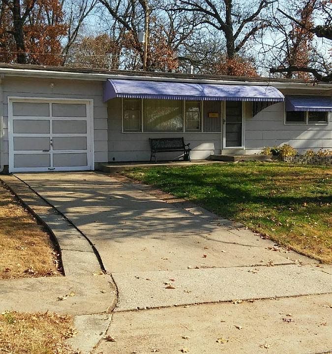 1st image of 9014 Dever Dr
