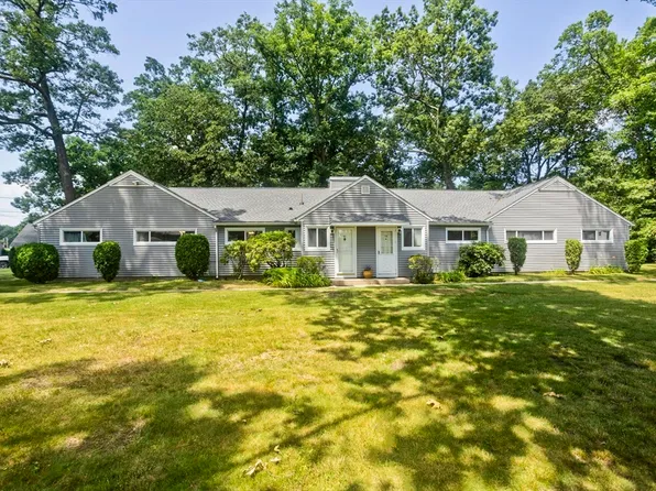 91 Partridge Ln Unit 91, Chicopee, MA 01022