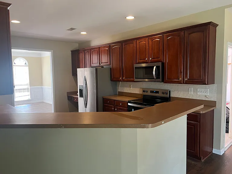 4115 Oakton Ridge Ct — Photo 3