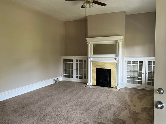 2nd image of 463 Dawson Ave #1