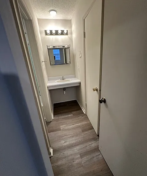 520 N Pine St #8 — Photo 6