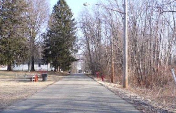 4th image of 448 Buckeye Ave