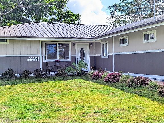 3rd image of 16-2108 Hanale Dr
