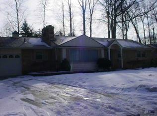 3034 Reddington Woods Rd, Toledo, OH 43615
