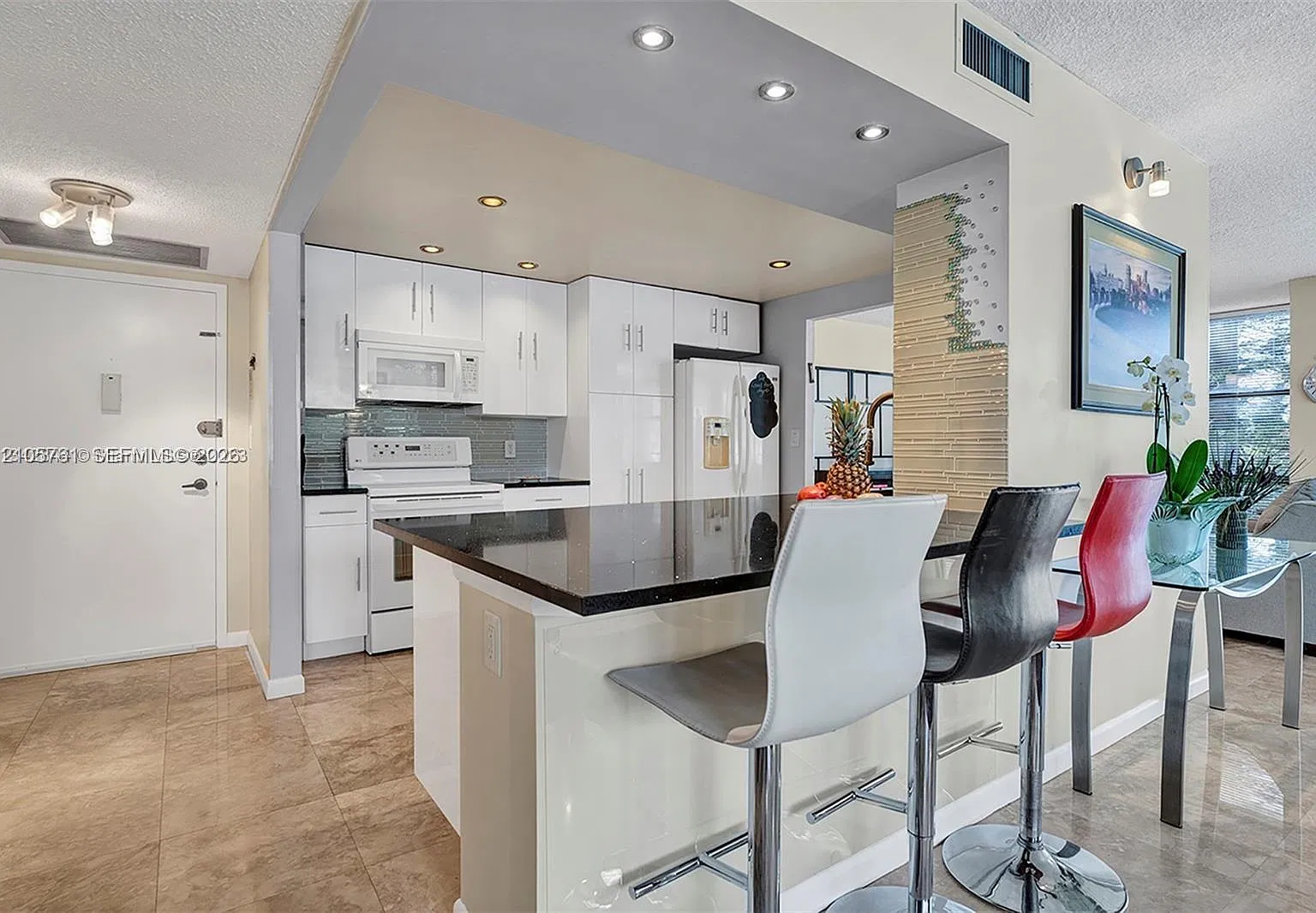 Oceanview Park Condo — Photo 2