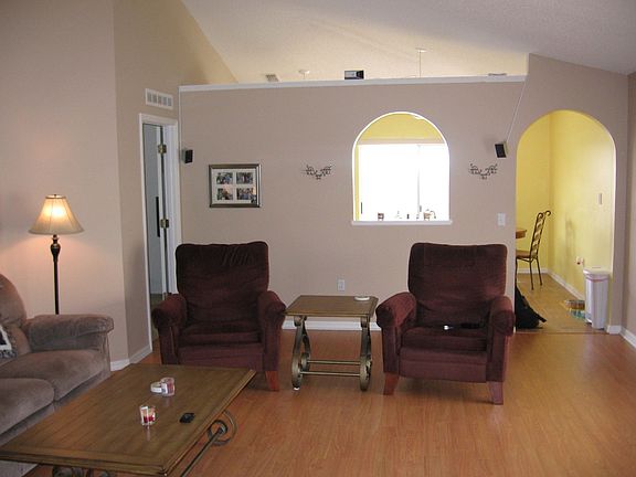 3rd image of 30415 Birdhouse Dr