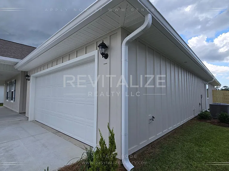 22052 Aleutian Ave — Photo 22