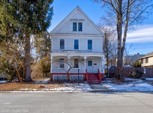 117 Union St, Saratoga Springs, NY 12866