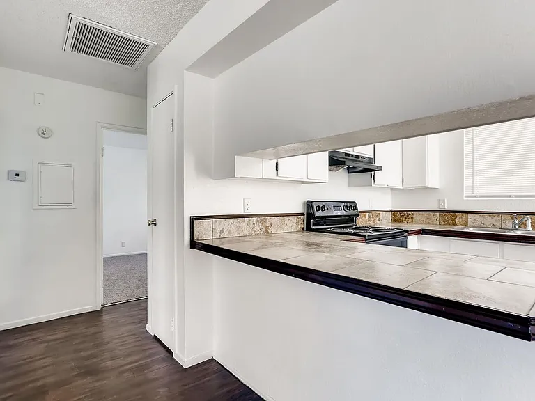 24 Rose Cir #A — Photo 13