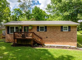 105 Rockwood Dr, Jonesborough, TN 37659