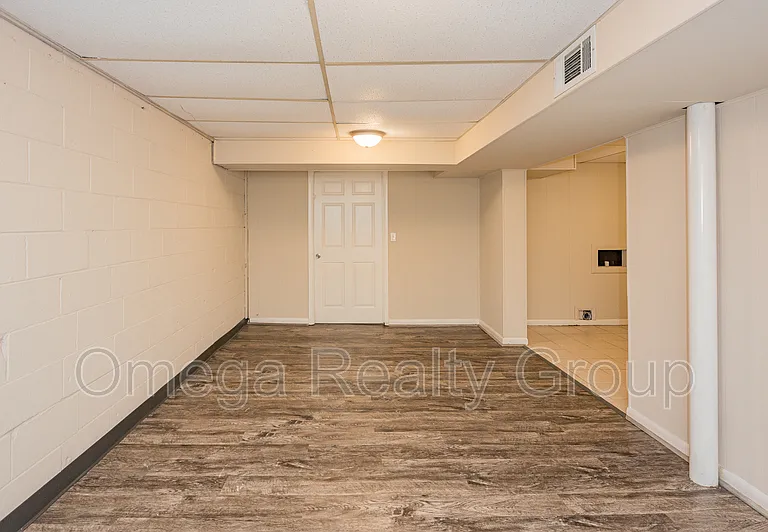 1313 Oak Ter — Photo 43