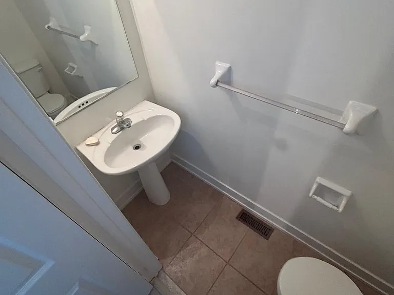 5612 Thorn Ln — Photo 15