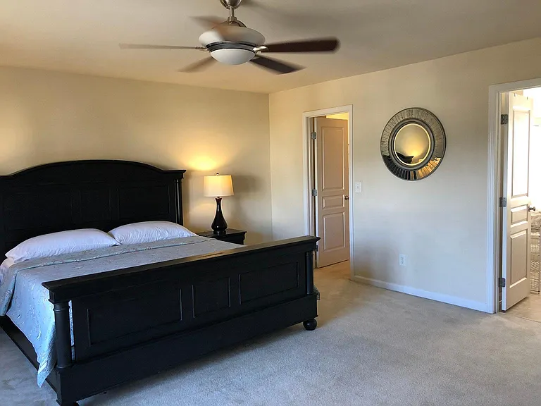 1906 Pear Tree Ln — Photo 30