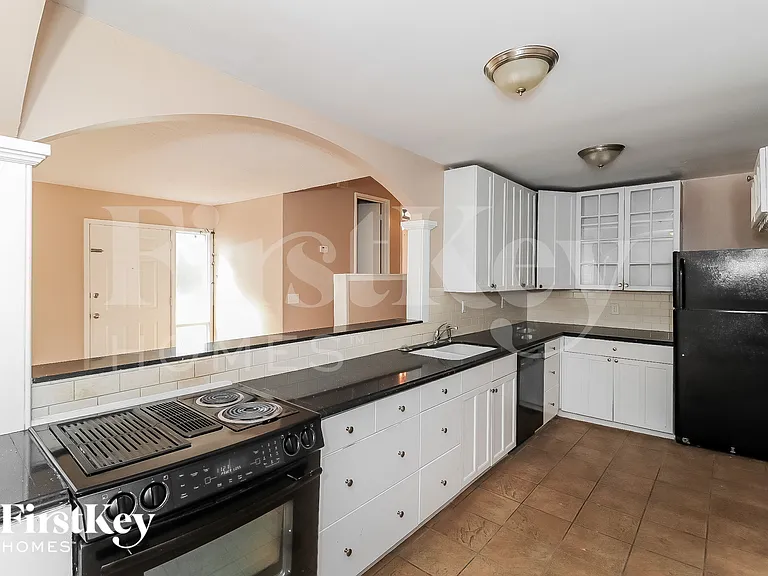 5070 Fairmont Rd SE — Photo 8